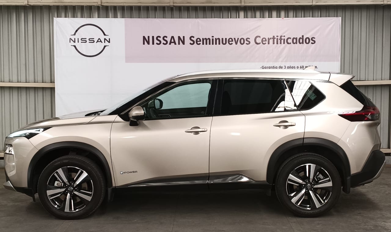 2025 Nissan X-TRAIL 5P PLATINUM E.POWER HEV L31.5 AUT