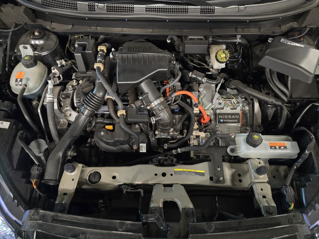 2024 Nissan KICKS 5P PLATINUM E-POWER HEV L31.2 AUT