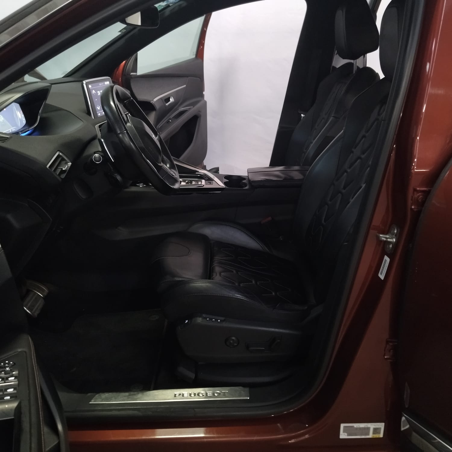 2018 PEUGEOT 3008 5 PTS GT LINE TIPTRONIC AAC PIEL F LED TP RA-18